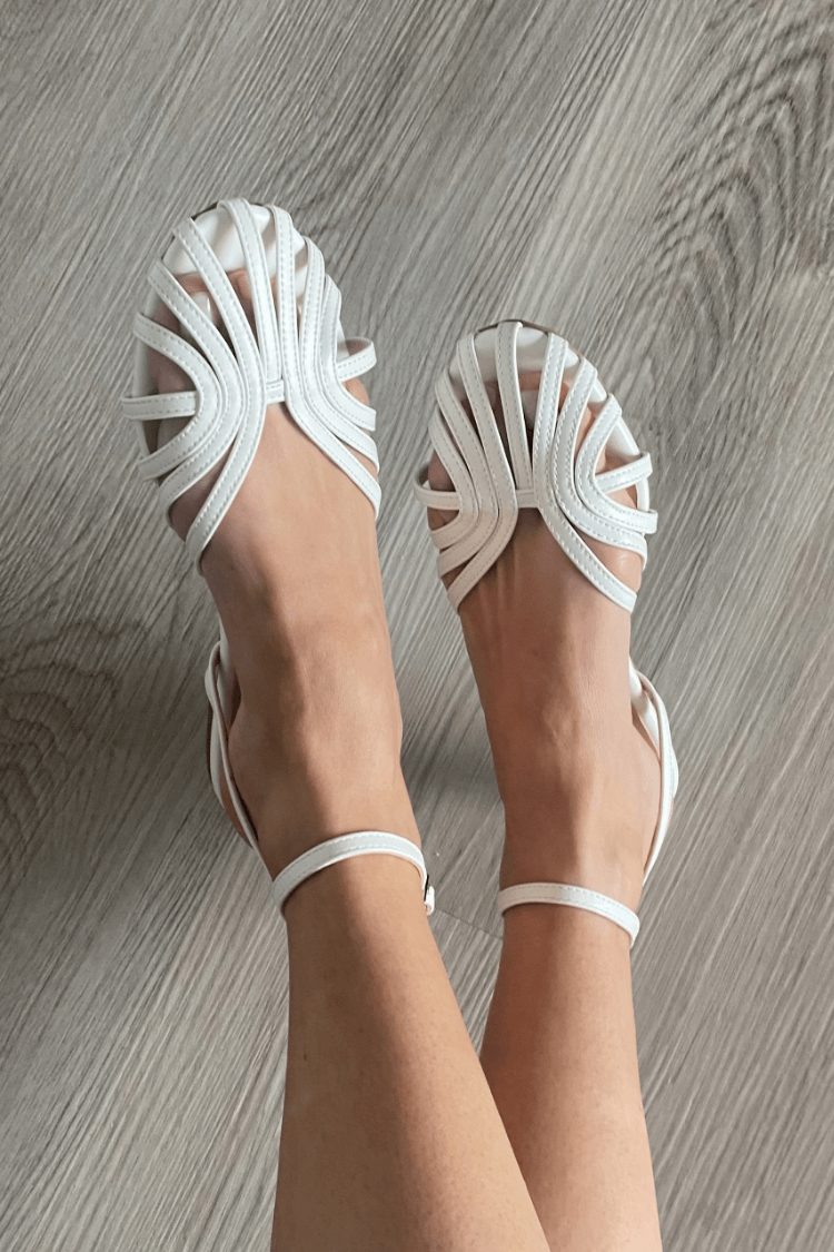 White / 12